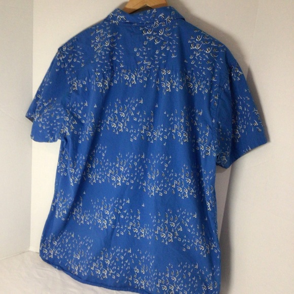 RJC button down - Picture 2 of 8